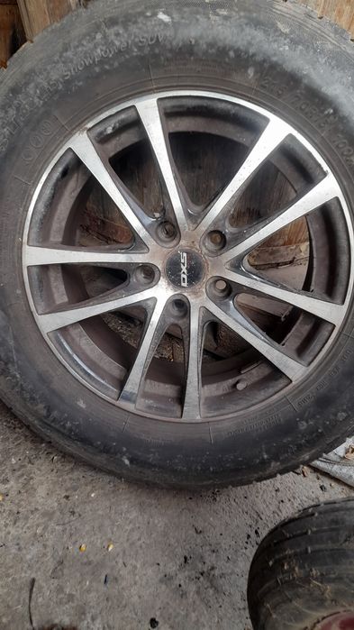 Jante aliaj cu cauciucuri
