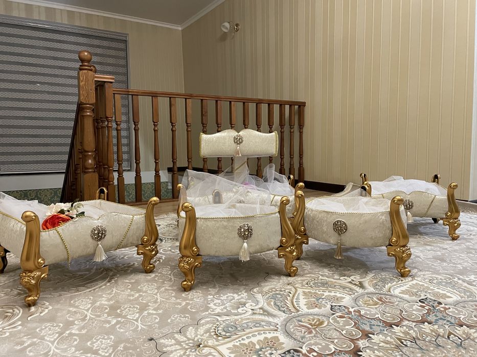 Қыз жасауына қоржындар сатылады