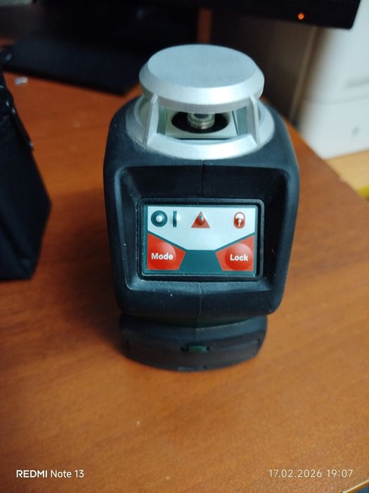 Продам лазерный нивелир.