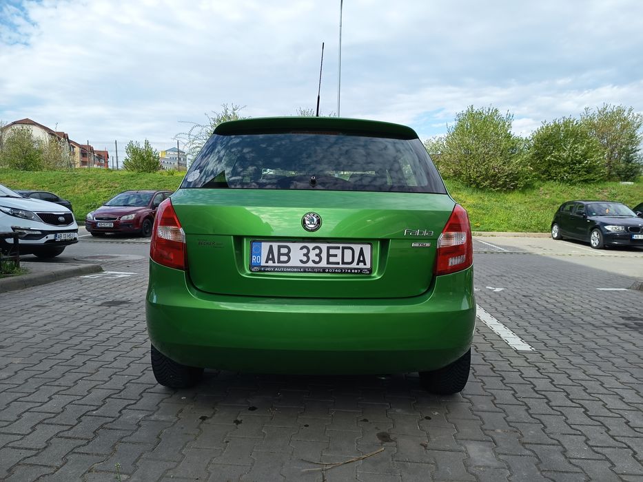 Vând Skoda Fabia 2
