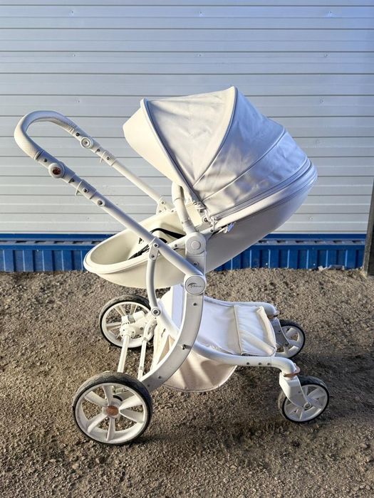 Продам коляску 2в1