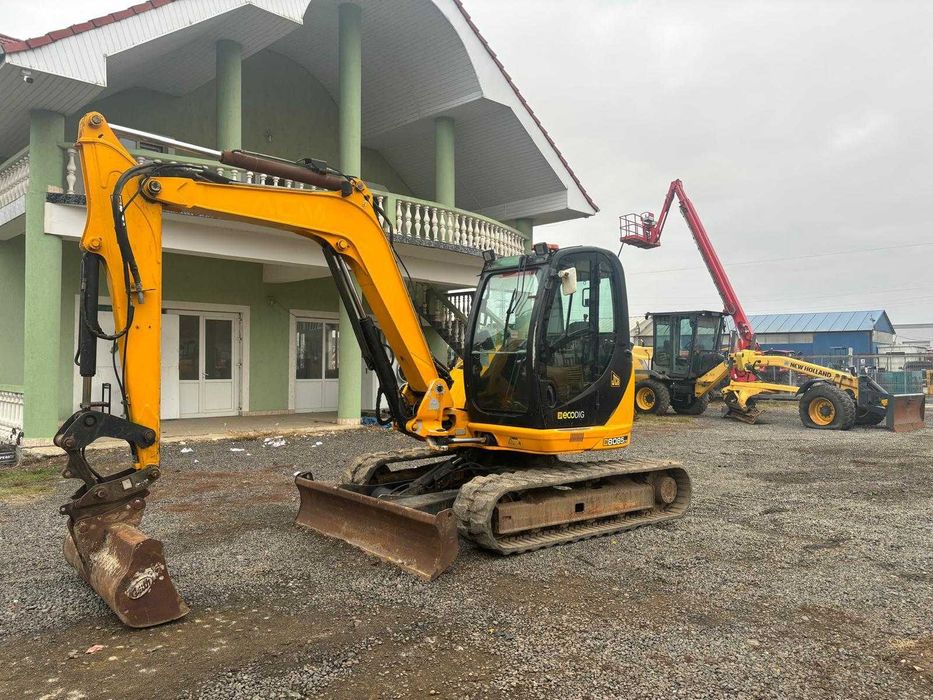 Miniexcavator JCB 8085ZTS , 8,5 tone , 2012