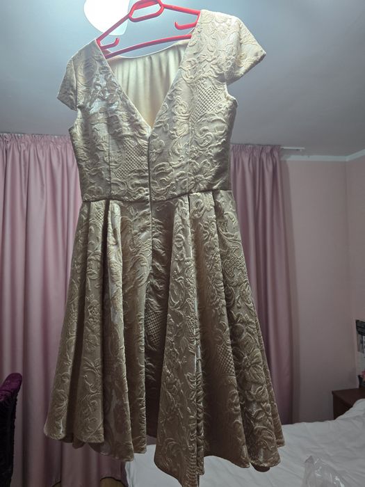 Rochie din jacard roz pudra