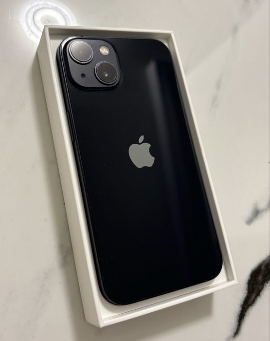 IPhone 13 Midnight Blue, 128 GB la cutie, Magsafe liber de retea