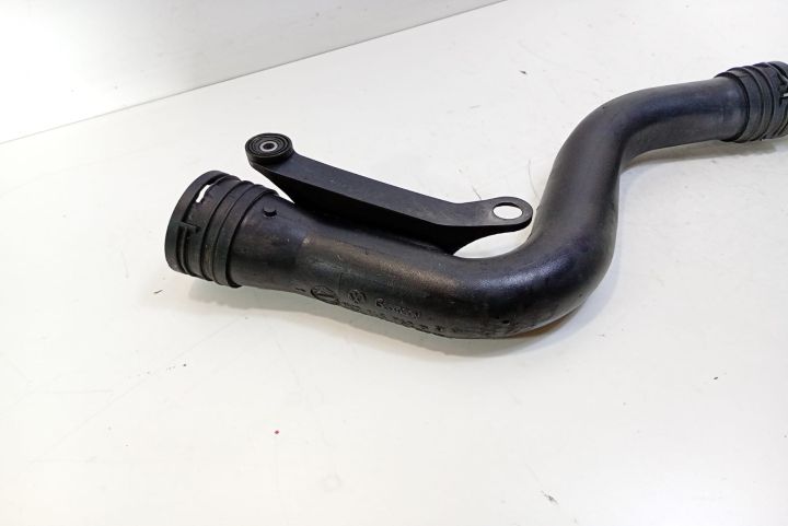 Tub  furtun intercooler 1K0145762P Volkswagen VW Golf a 5-a generatie