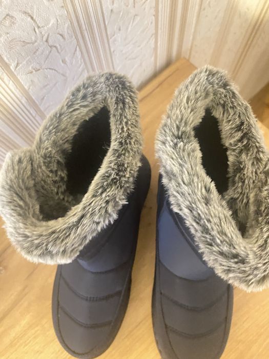 Центр возле рынка и шуба норка