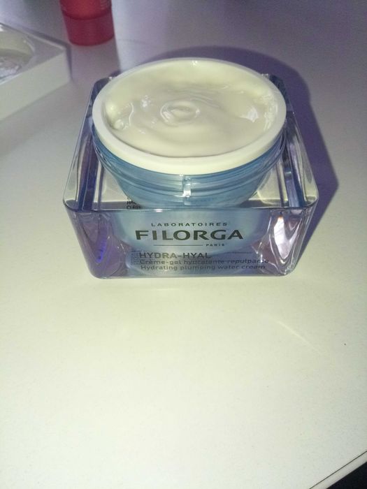 Хидратиращ крем за лице Filorga