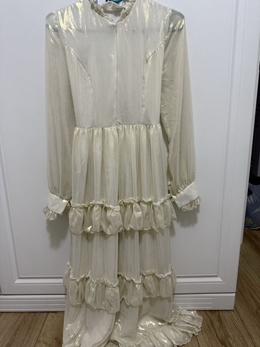 Национальные платья