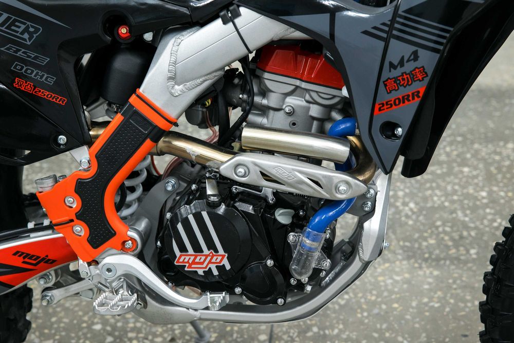 Мотоцикл BSE - M4