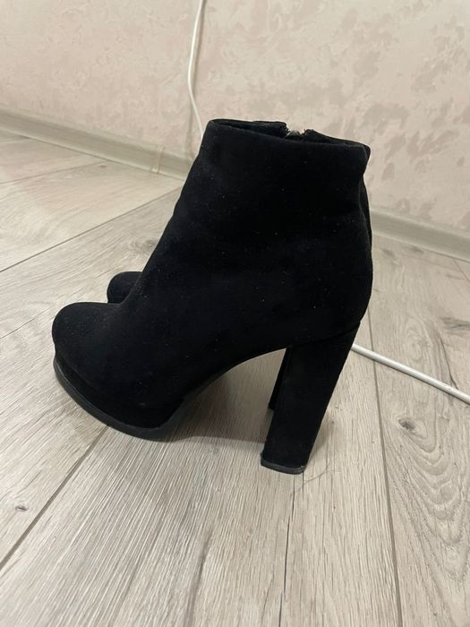 Сумки туфли ПО 5000 тг