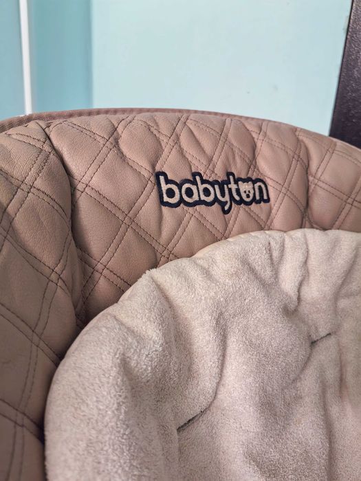 Столик для кормления