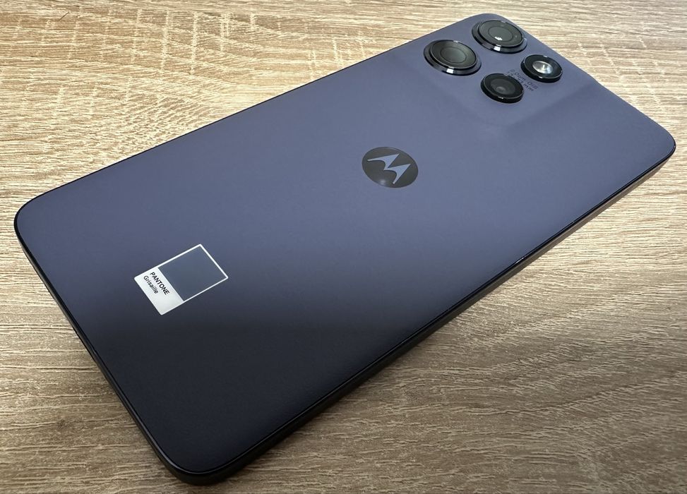 телефон Motorola edge 50 Neo /256GB/