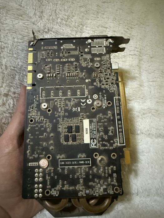 Placă video Zotac Gtx 970 4GB DDR5 256-bit