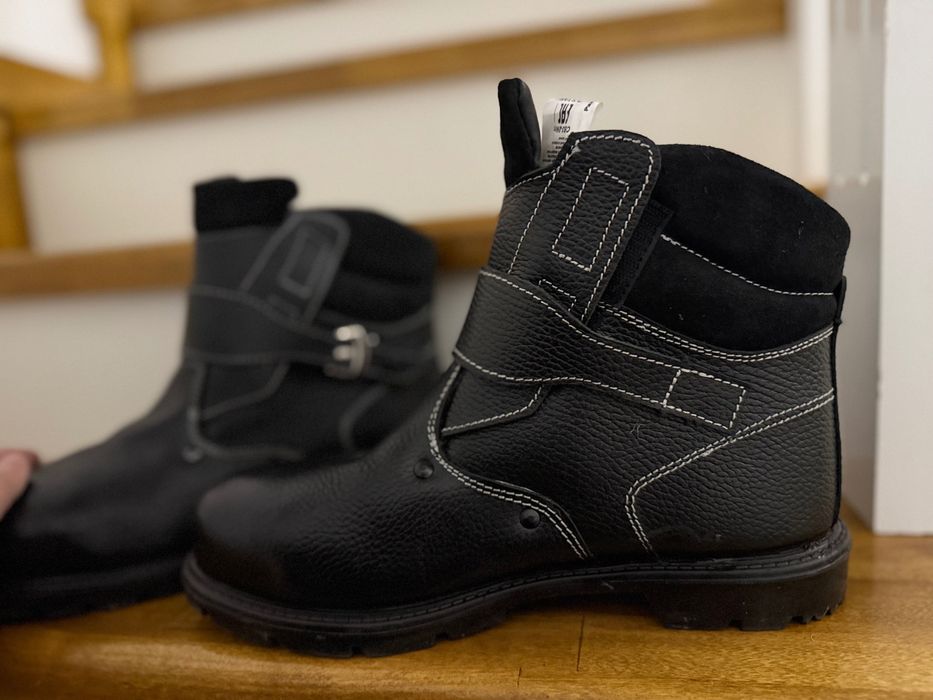 Зимняя спецобувь для мужчин