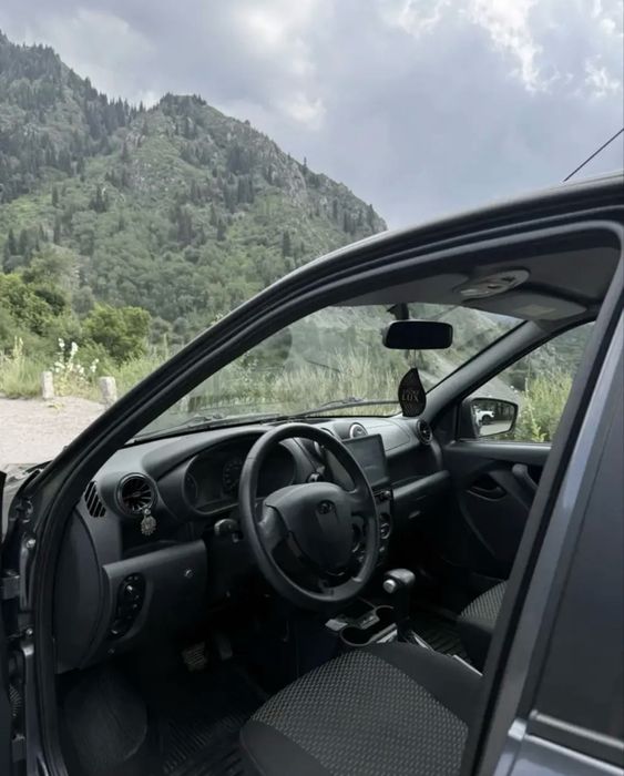 ВАЗ (Lada) Granta 2190,2018 года