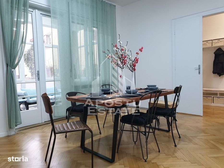 4 camere ultracentral, 132 mp + 2 terase complet renovat in Timisoara — fotografia 1