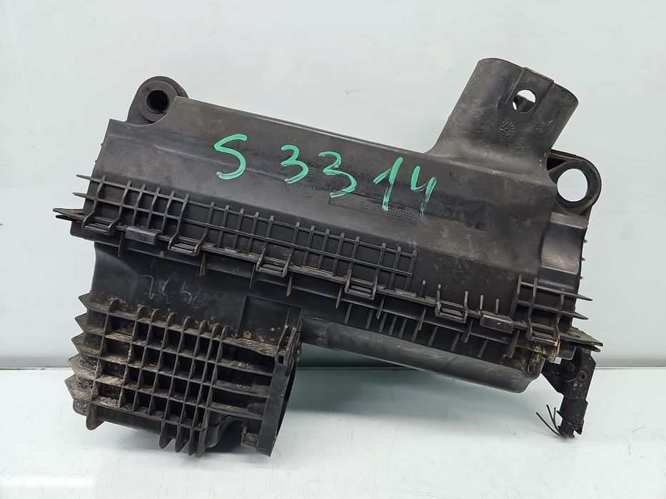 Carcasa filtru aer Renault Kangoo 1 [Fabr 1997-2007] 8200600176 1.5 dC