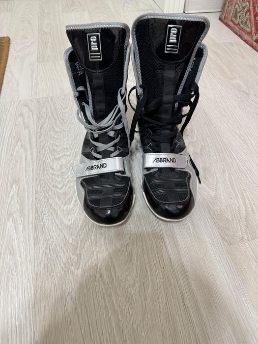 Обувь доя спорта