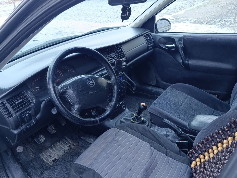 Опель вектра Б 1999г