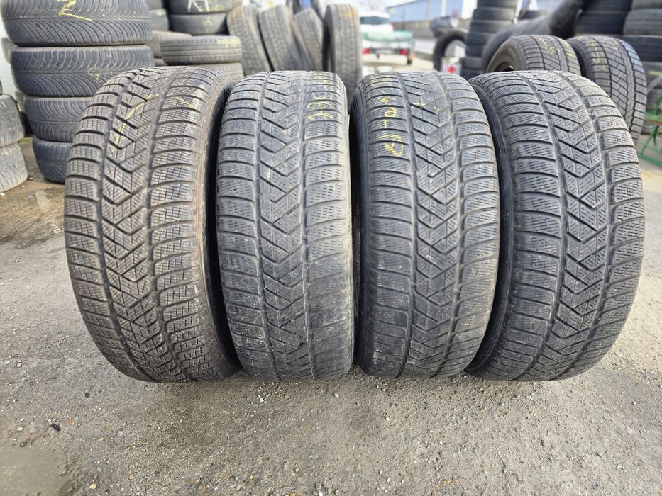 Anvelope de iarna 235-60r18 Pirelli