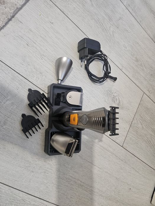 Aparat de tuns multifuncțional. Stare perfecta. ca nou