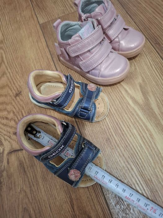 Încălțăminte bebe fetița mărimea 20