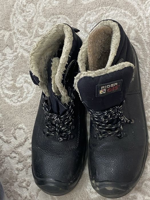 Зимний обувь. Мужской