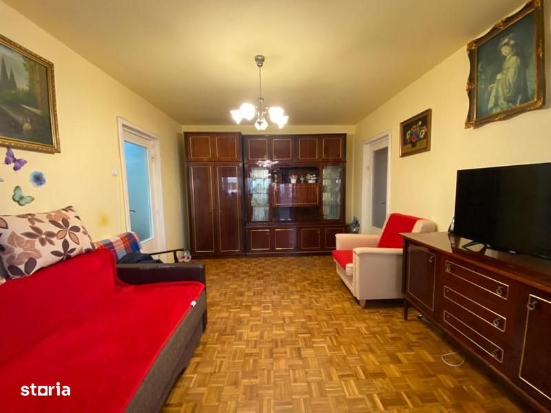 Apartament 2 camere semidecomandat zona Luptei