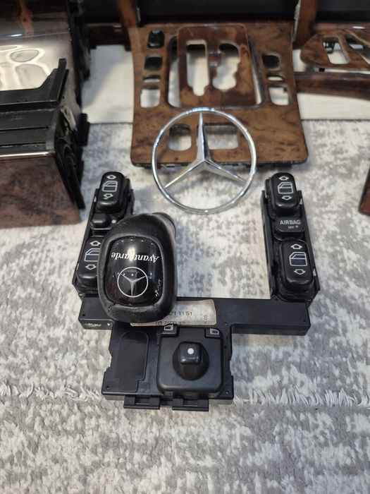 Дерево на Мерседес W210