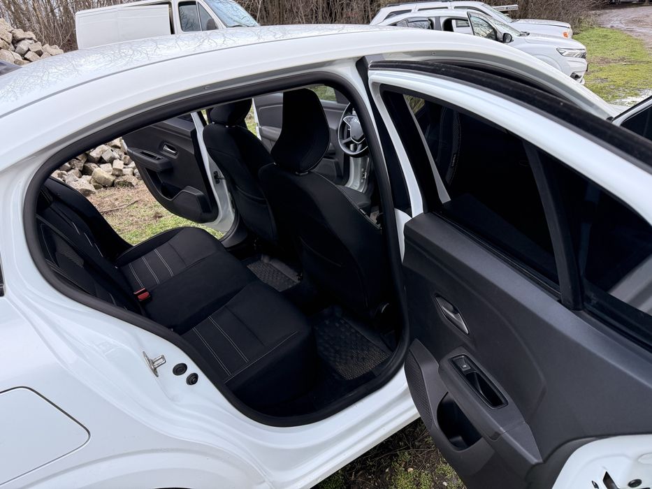 Vand Dacia Logan 3 CVT+GPL Octombrie 2023