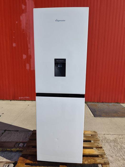 Хладилник с фризер FRIDGEMASTER