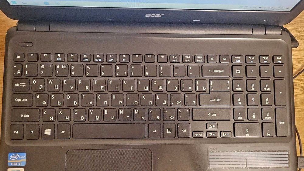 ACER E1-570, Core i3-3217U, 4/500