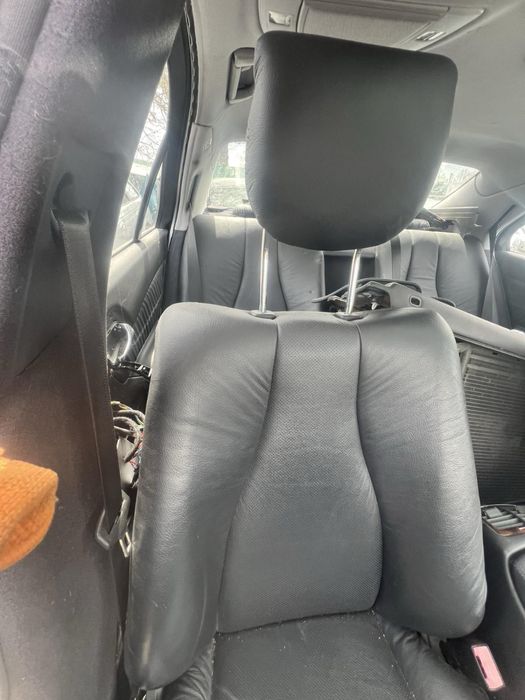 Кожен салон за Мерцедес Mercedes W220 S класа черен от десен волан