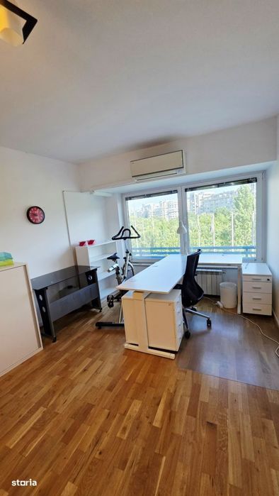 inchiriere 3 camere Unirii bloc 2004 cu centrala