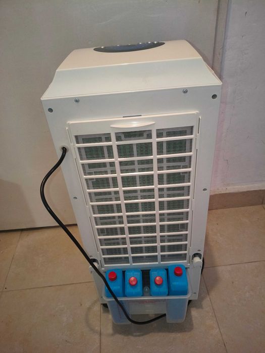 Мобилен охладител 4в1 Zilan ZLN-1307, 60W, Дистанционно, 8 литра, 3 скорости, Таймер бял/черен