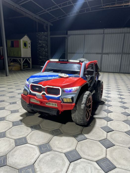 Детская  машинка