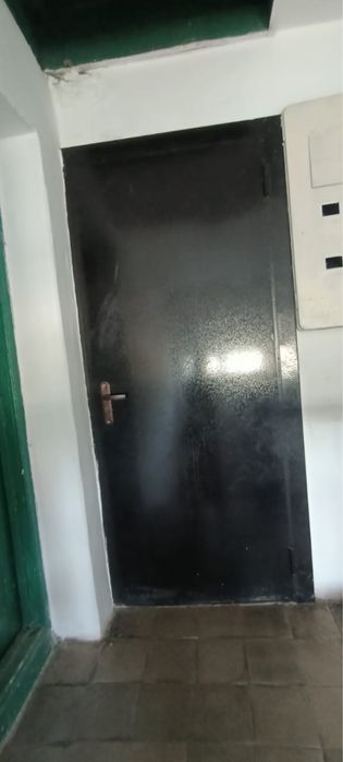 Продается 2 комнатная квартира!!!