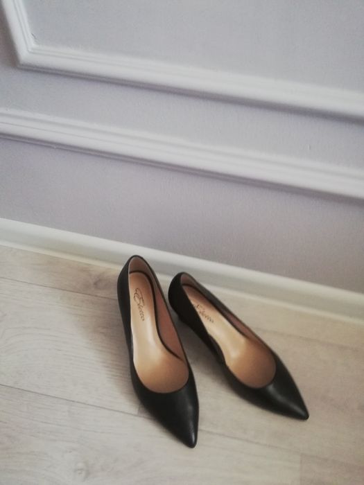 Продам турецкое туфли