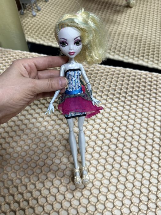 Продам куклу монстр хай!