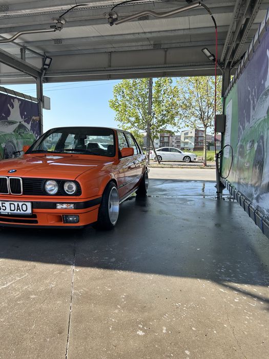 Bmw e30 324td automobil istoric