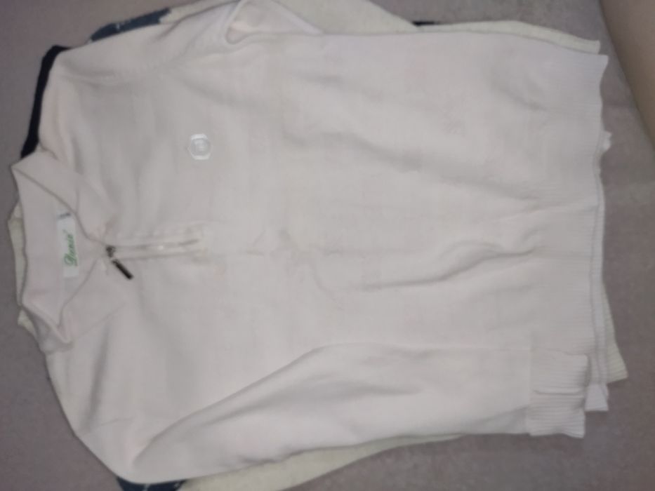 Школьные свитора и безрукавка12-14 лет