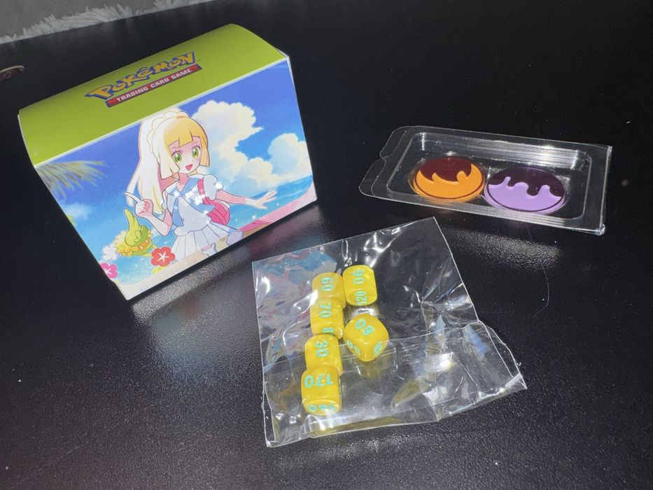 Pokemon карти, кутии, стикери и много други