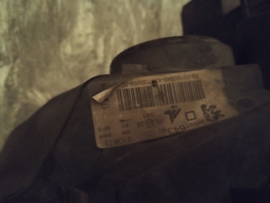 Фар за  Пежо 307