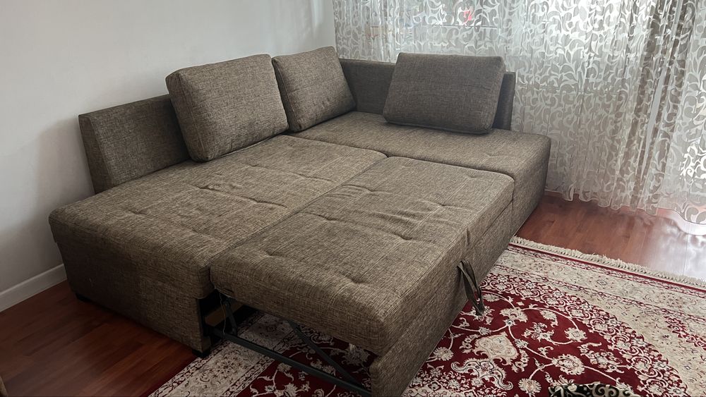 Угловой диван, раскладывается