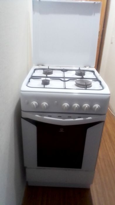 Газовая плита Indesit