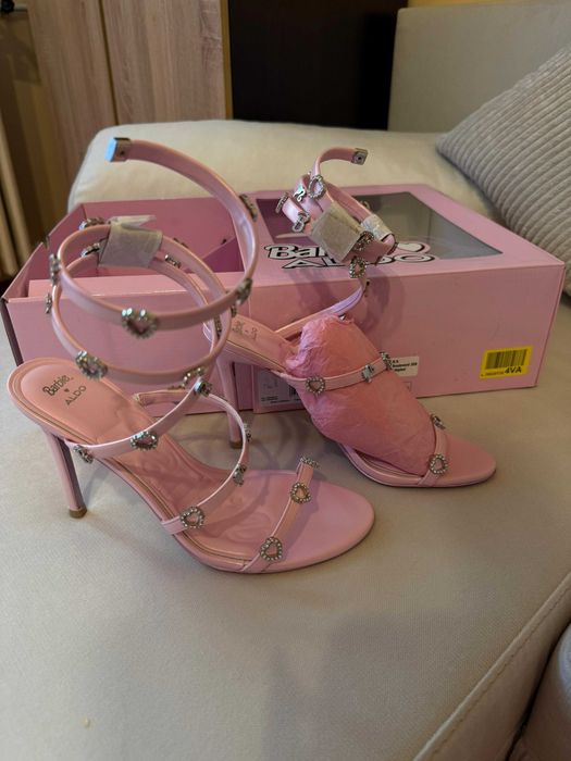 Barbie Runway Sandale cu toc ALDO- light pink EU 40