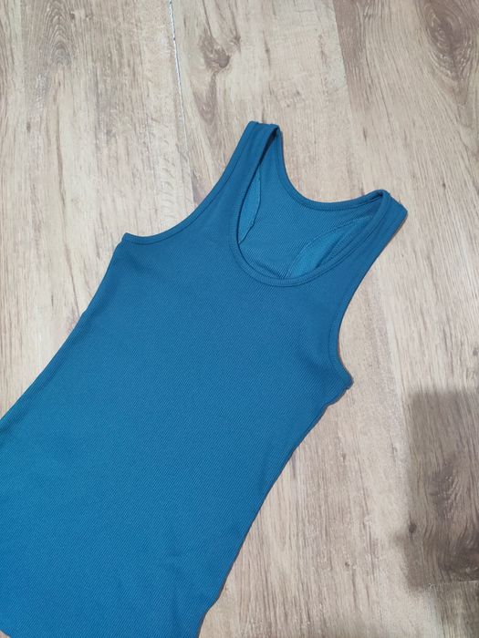 Maiou dama Under Armour mărimea XS