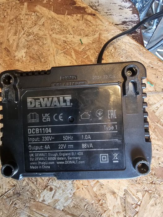 Incarcator dewalt rapid nou