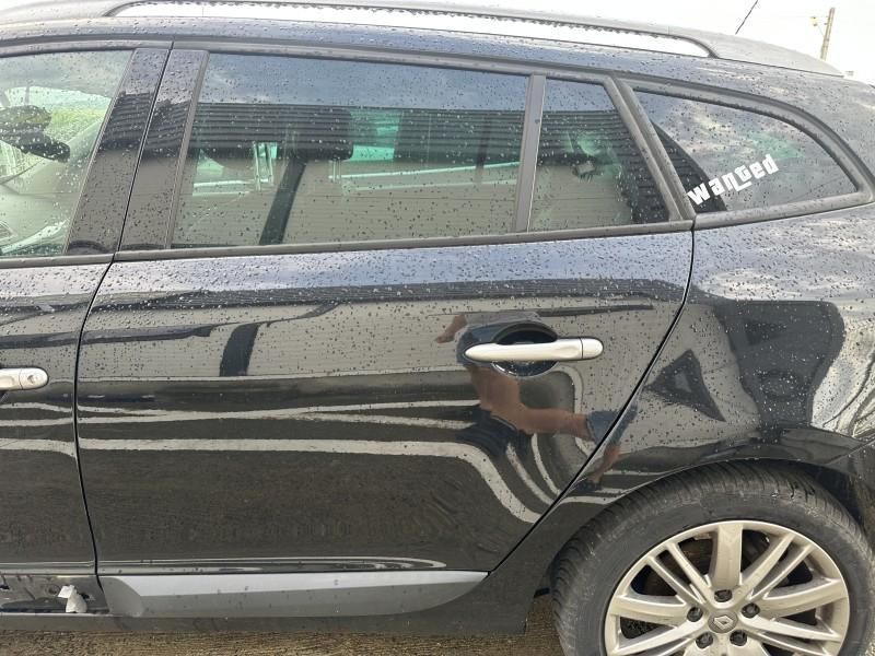 Portiera usa stanga spate Renault Megane 3 facelift Break culoare tegn
