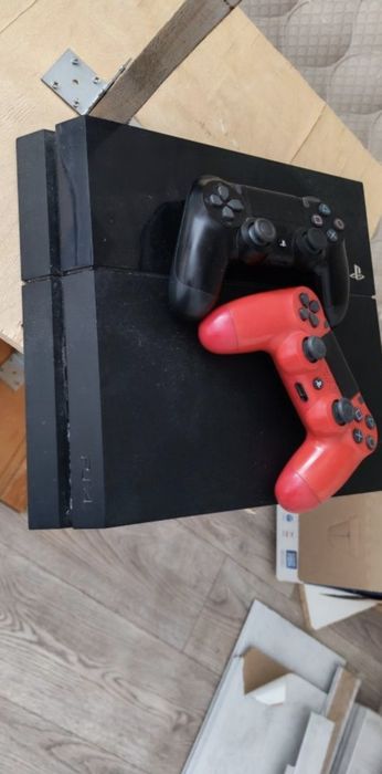 Продам Playstation 4 500gb